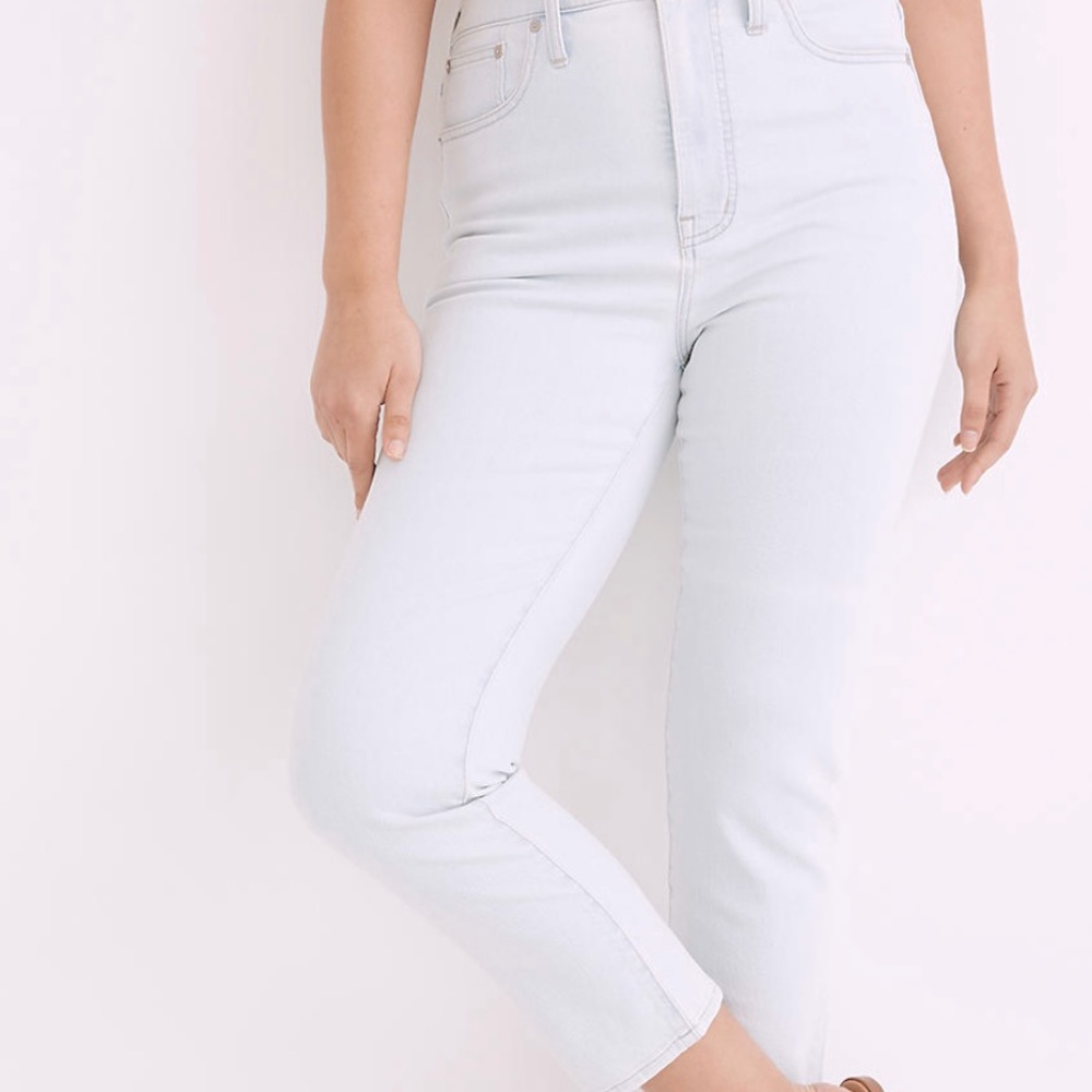Madewell The Momjean in Bloomfield Wash: Tencel Denim Edition